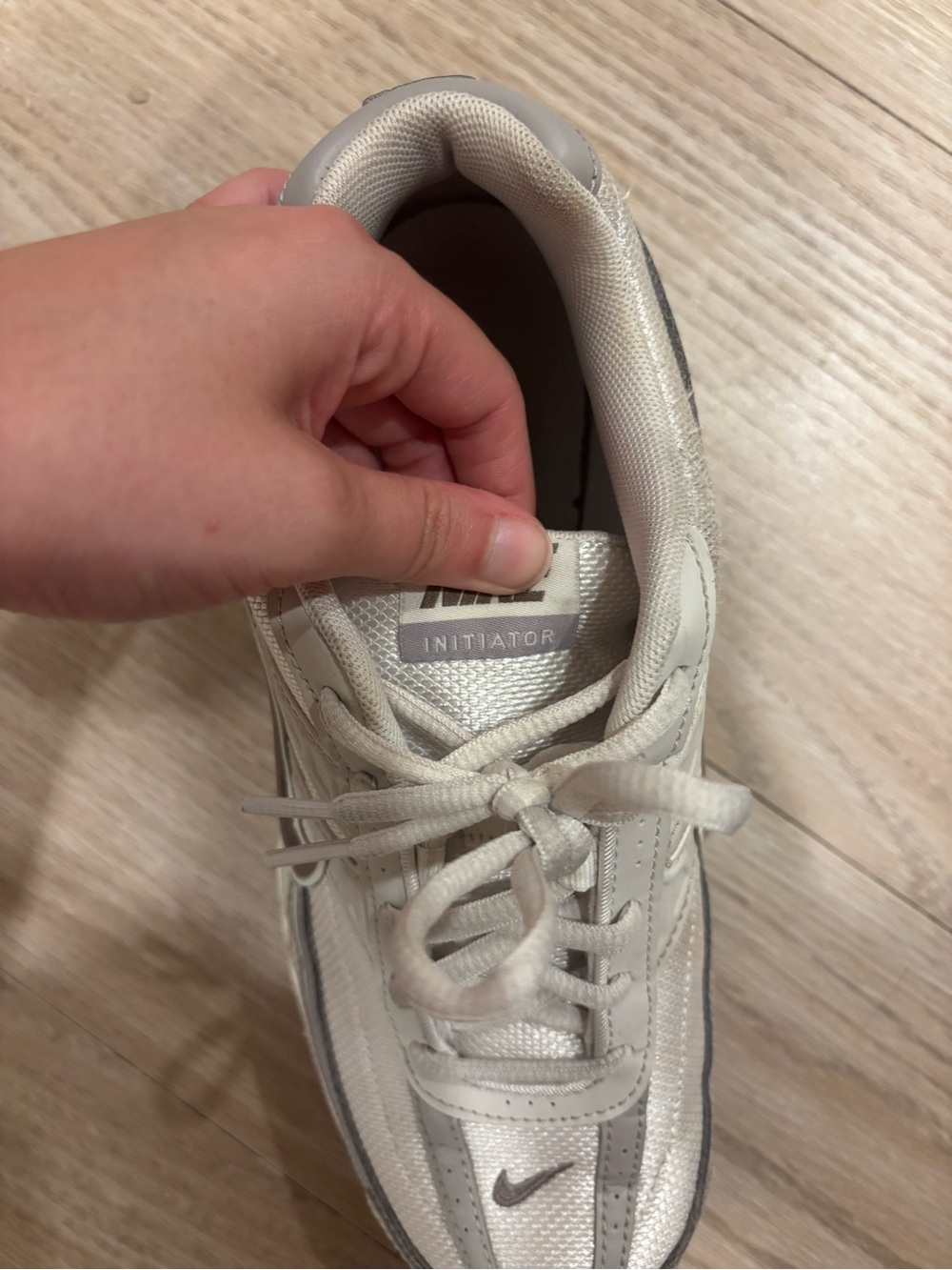 Nike Women's Initiator Retro Sneakers - Picture 9 of 9